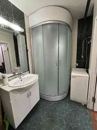 2-ка в центре ул Щорса Донецк