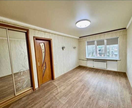 Продажа 2-х комн. квартиры в Червоногвардейском районе г. Макеевка, ул. Трускавецкая (10-й магазин) Макеевка