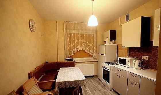 Квартира находится в самом центре города: улица Щорса, 41а Донецк