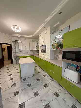 Продам 3к кв в новострое отличная локация Донецк