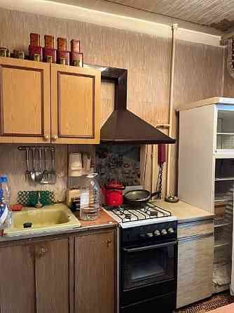 продается 2 к кв Независимости Донской Донецк