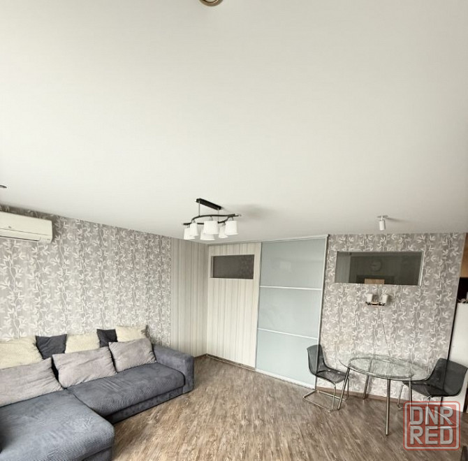 Сдам просторную светлую однокомнатную квартиру в Ленинском районе на Боссе Донецк - изображение 2