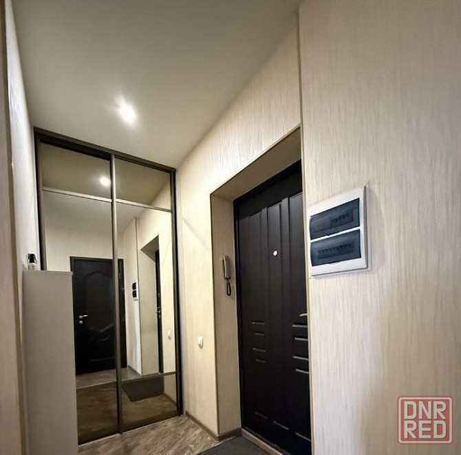 Сдам просторную светлую однокомнатную квартиру в Ленинском районе на Боссе Донецк - изображение 1