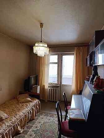 Продам 3х ком. квартиру 3/9, 65 м2. Ленинский район. Ленинский проспект 7. Донецк