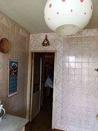 Продам 3х ком. квартиру 3/9, 65 м2. Ленинский район. Ленинский проспект 7. Донецк