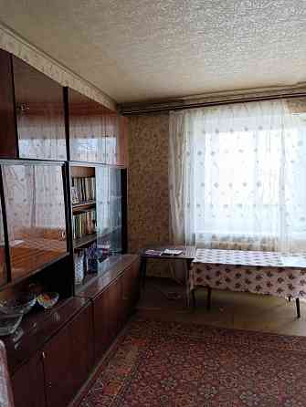 Продам 3 х ком.квартиру 3/9, 65 м2.Ленинский проспект 7. Донецк