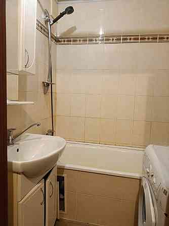 Продам 3- х комнатную квартиру Коммунистическая Донецк