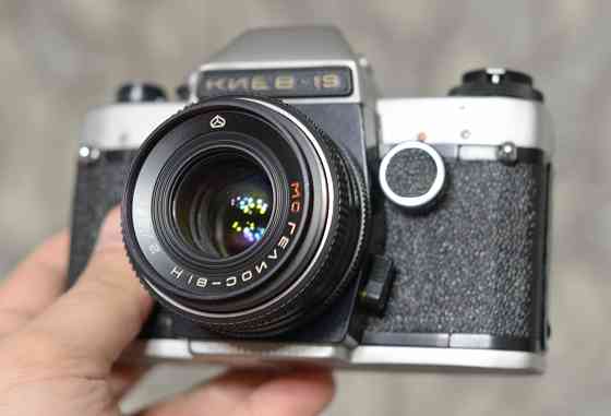 Фотоаппарат Киeв-19 и МC Гелиoc-81H 2/50 Макеевка