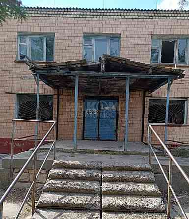 Продам 2-х этажное здание в Станице-Луганской пос Николаевка Луганск