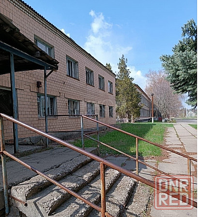 Продам 2-х этажное здание в Станице-Луганской пос Николаевка Луганск - изображение 4