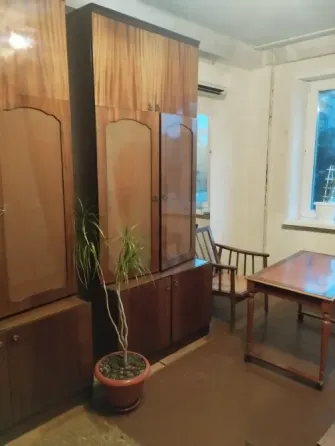 Продам шкафы, тумбы, трюмо, табуреты, стол Донецк