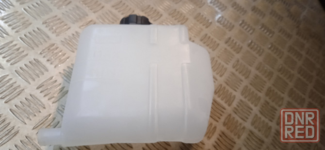 Расширительный бачок ваз 2108-09 Донецк - изображение 1