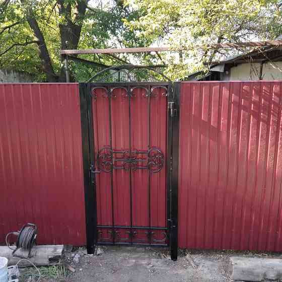 Навесы, заборы,ворота, калитки! Изготовление и монтаж! Донецк