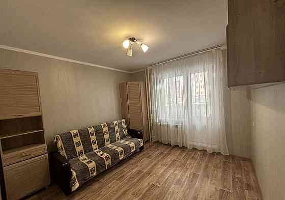 Сдаю трехкомнатную квартиру по ул. Калинина, Куйбышевский район, 75кв.м, 4 этаж. Донецк