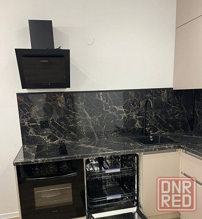 Сдается просторная и уютная однокомнатная квартира в Ленинском районе Донецка на Боссе. Донецк - изображение 1