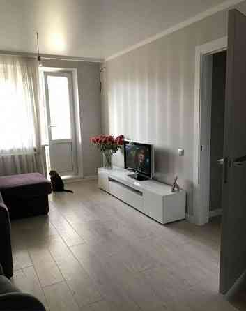 Сдаётся в Донецке двухкомнатная квартира в Калининском районе, ориентир Детская Областная больница. Донецк