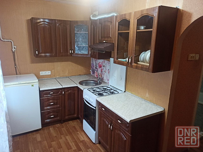 1комнатная Зелёный аренда все есть 2этаж! Макеевка - изображение 1