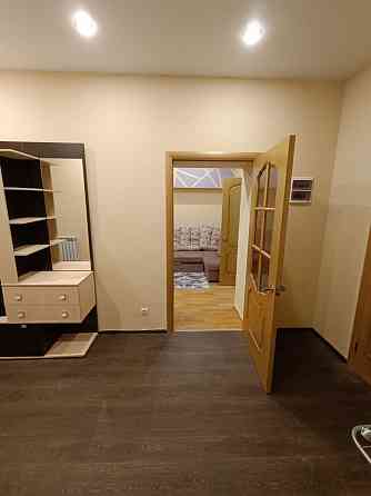 Сдаётся двухкомнатная квартира на Изумруде Донецк