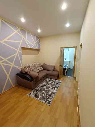 Сдаётся двухкомнатная квартира на Изумруде Донецк