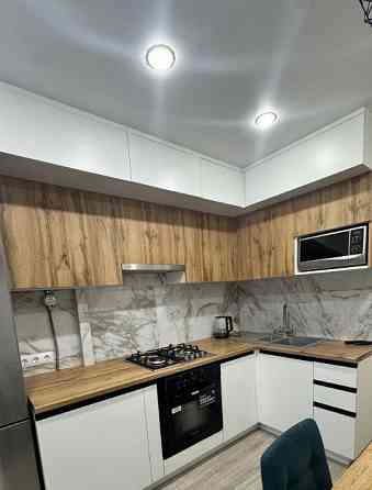 Сдается шикарная двухкомнатная квартира в Куйбышевском районе, ул. Хлебодарная Донецк