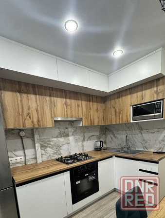 Сдается шикарная двухкомнатная квартира в Куйбышевском районе, ул. Хлебодарная Донецк - изображение 1