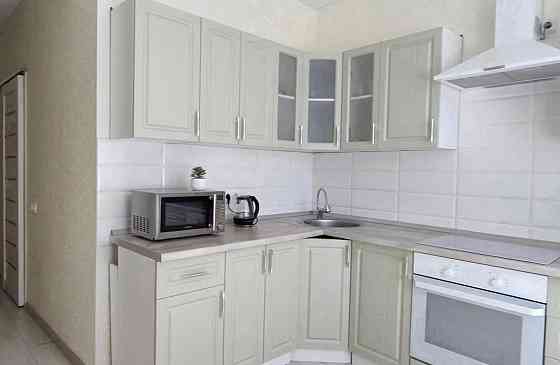 Сдается: 1-комнатная квартира Этаж: 4/9 Район: Ленинский Стоимость аренды: 30000 рублей Донецк