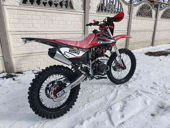 Мотоцикл эндуро FX MOTO YZ-250 (красно-черный) Донецк