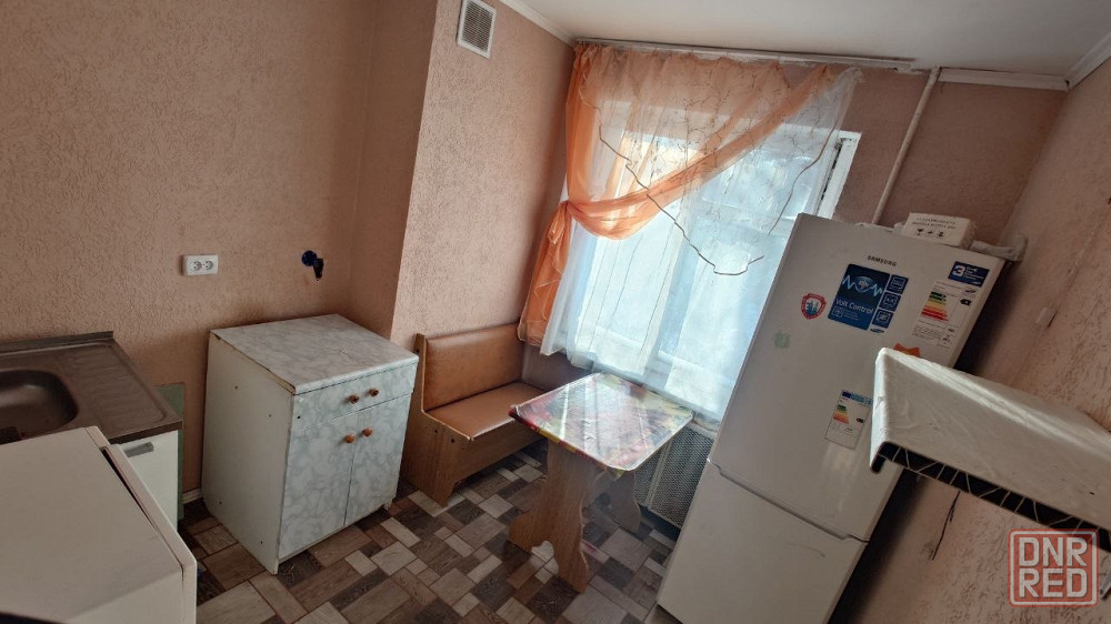 Продаётся 2-х комнатная кв-ра в Пролетарском р-не на ул. Щетинина Донецк - изображение 1