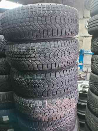 Продаю комплект зимней резины на уаз 235 70 16 Донецк