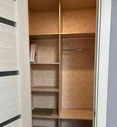 Сдается: 2х - комнатная квартира Этаж: 4 Район: Ворошиловский Стоимость аренды: 40000 рублей Донецк