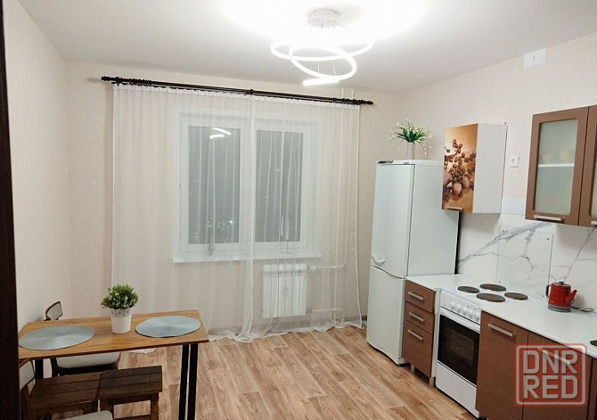 Сдаю двухкомнатную квартиру в Киевском районе Донецка, ул. Артема 197. Донецк - изображение 2