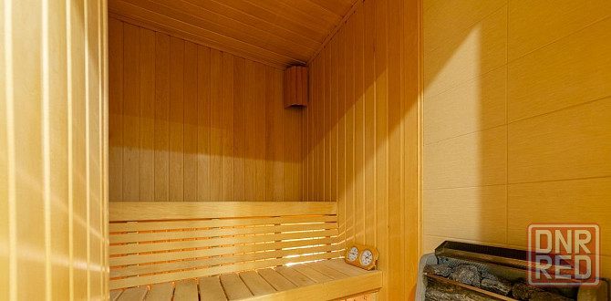 Сдаётся чистая уютная 4-комнатная квартира в Ленинском районе, улица Речная. Донецк - изображение 10