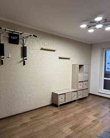 Сдаю однокомнатную квартиру 38.0 м² этаж 9/9 город Донецк, Киевский район, улица Челюскинцев Донецк