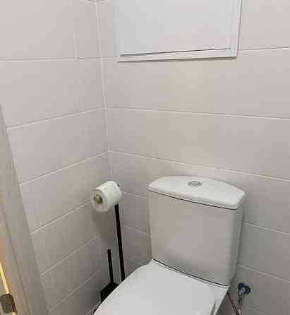 Сдается крутая двухкомнатная квартира в Калининском районе за 38000р Донецк