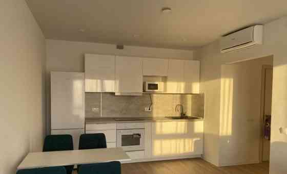 Сдается крутая двухкомнатная квартира в Калининском районе за 38000р Донецк