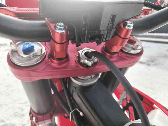 Мотоцикл эндуро ZUUMAV K8R ybh300 (красный) новый Донецк