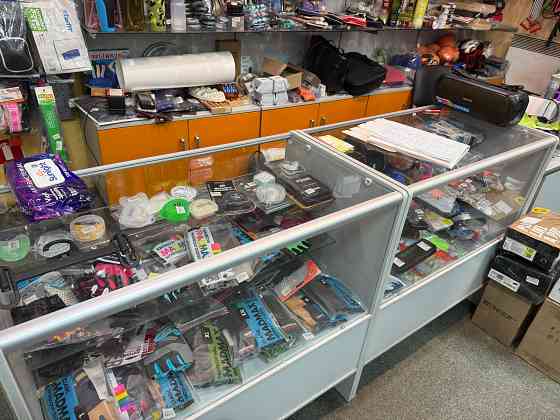 Оборудование торговое - для магазина Одежда, Обувь Донецк