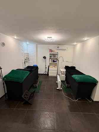 Сдаются рабочие места в салоне красоты Донецк