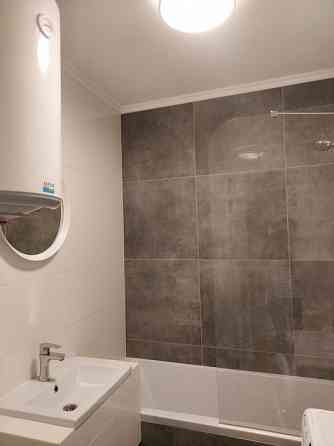 Сдается двухкомнатная квартира в Киевском районе, Университетская улица, 93. Ориентир "Донецк Сити", Донецк