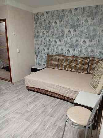 Сдаю двухкомнатную квартиру со свежим ремонтом в Донецке. Расположена в Ворошиловском районе Донецк