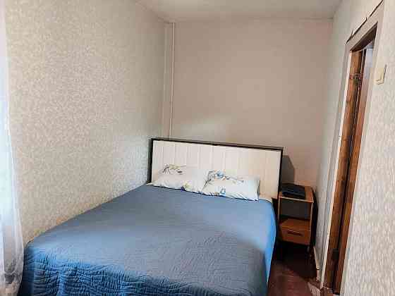 Сдаю двухкомнатную квартиру со свежим ремонтом в Донецке. Расположена в Ворошиловском районе Донецк