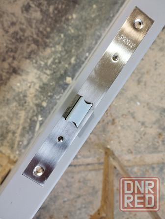 Врезка фурнитуры в межкомнатные двери. Сборка в блок Донецк - изображение 3