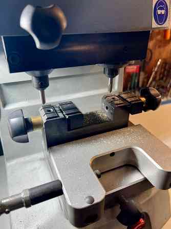 Изготовление ключей Торез Торез