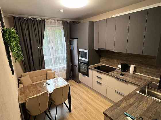 Калининский район Медицинский университет 10 минут пр-т Ильича Донецк