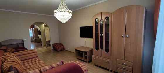 Сдам квартиру на длительный срок. Киевский район Донецка!Находится на ул. Батищева. Донецк