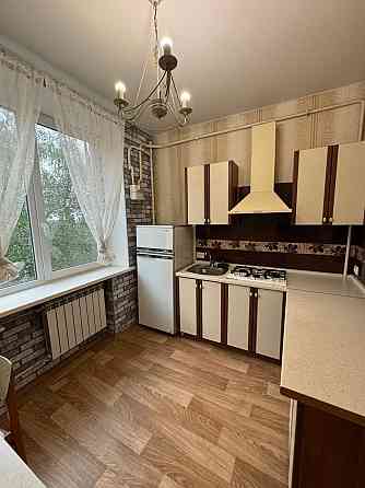 Сдам в аренду комфортную 1-комнатную квартиру Калининский р-н, ДоБ Кухня удобная и функциональная, Донецк