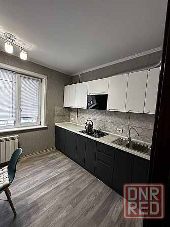 Сдаю 1 комнатную квартиру в Буденновском р-не, м-н Донской Донецк - изображение 1