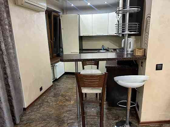 Сдается 2-х комнатная квартира-студия в Ворошиловском районе ориентир Маяк Донецк