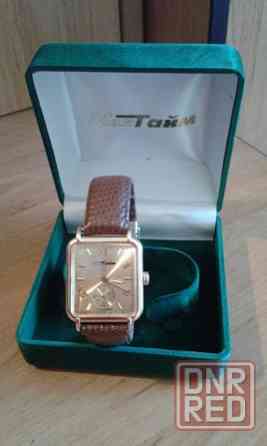 Ювелирные золотые часы 585 пробы Донецк