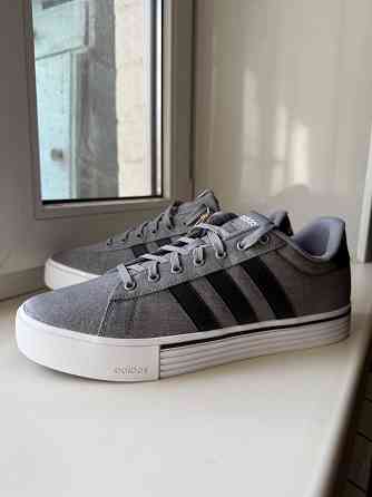 Кеды Adidas Daily Донецк